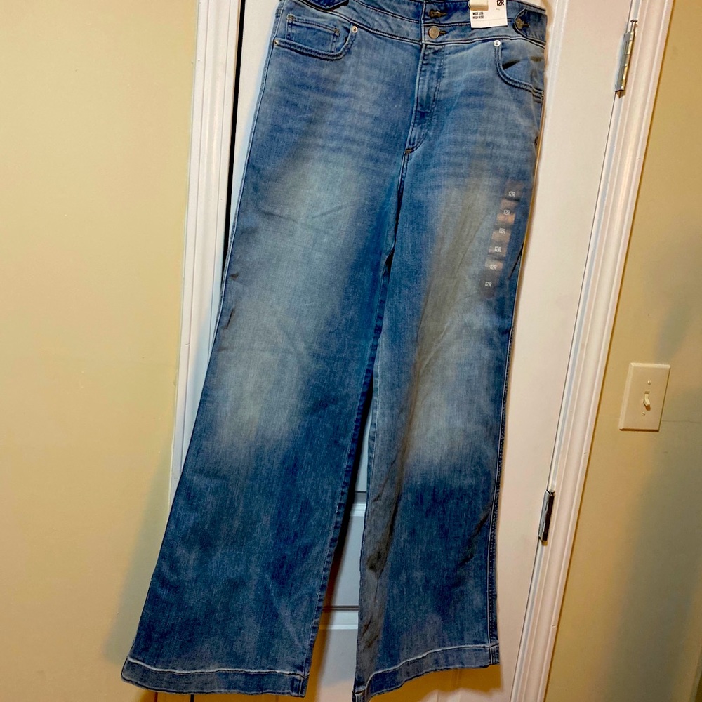 ***Brand new Express jeans